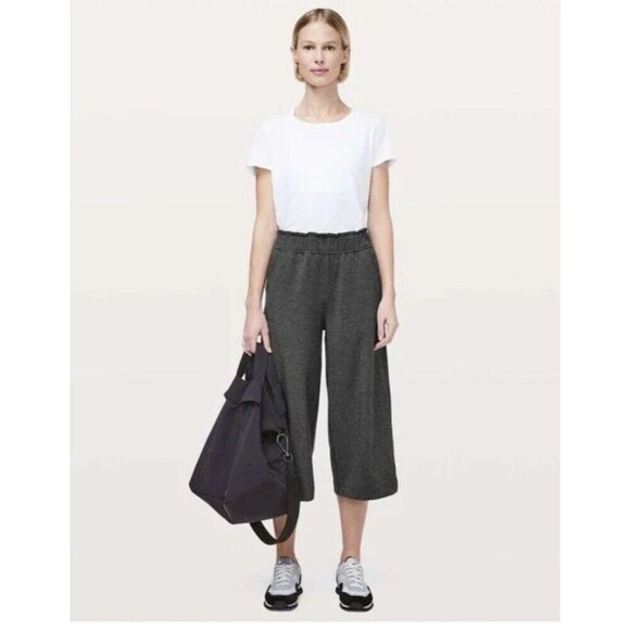 Lululemon Wide Leg Hello Sunday Crop Pants Heathered Mod Black Gray Women’s 6 - Picture 4 of 11
